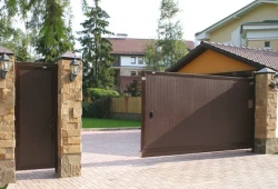 Откатные ворота Doorhan Коричневые